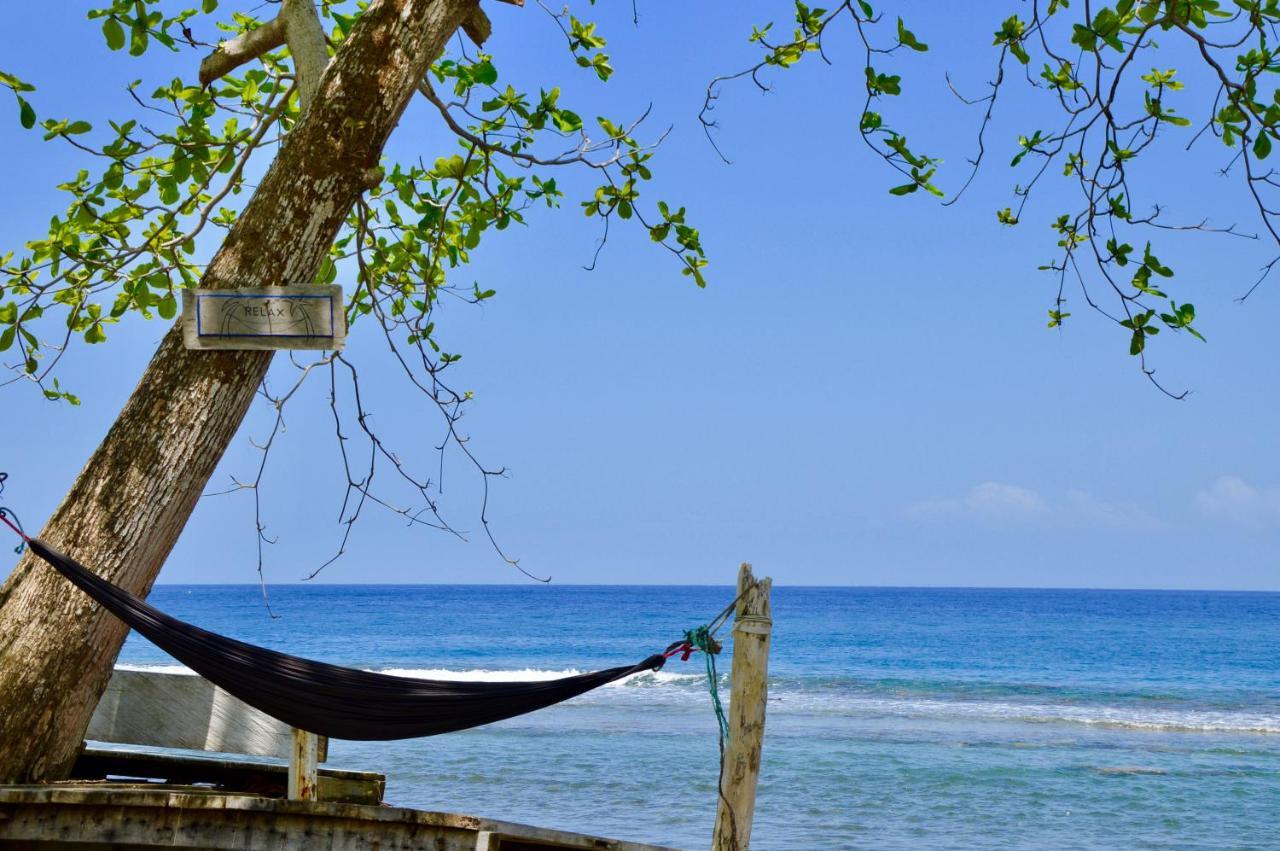 Pristine Paradise Dive Resort - Togean Islands, Una Una Pulau Unauna Exteriér fotografie