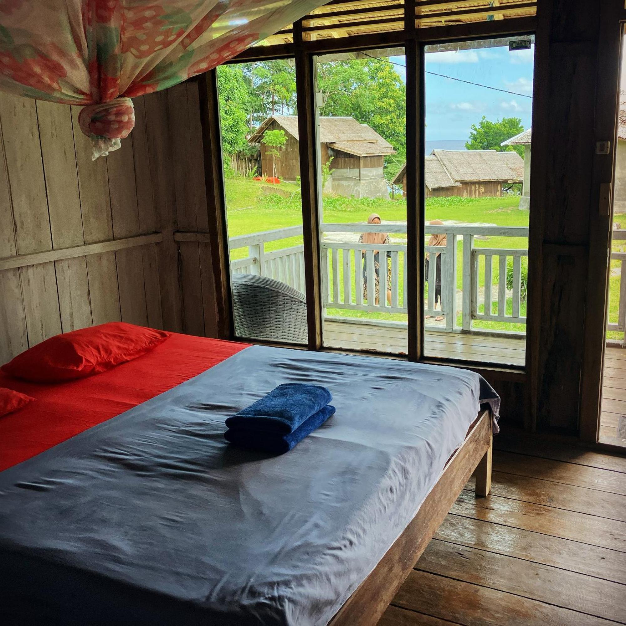 Pristine Paradise Dive Resort - Togean Islands, Una Una Pulau Unauna Exteriér fotografie